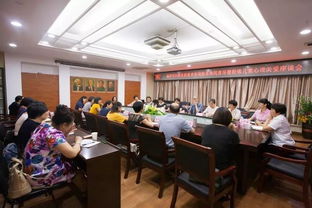 溫州市婦聯(lián) 特邀專家督導(dǎo)家庭教育咨詢服務(wù)熱線，助力親子成長